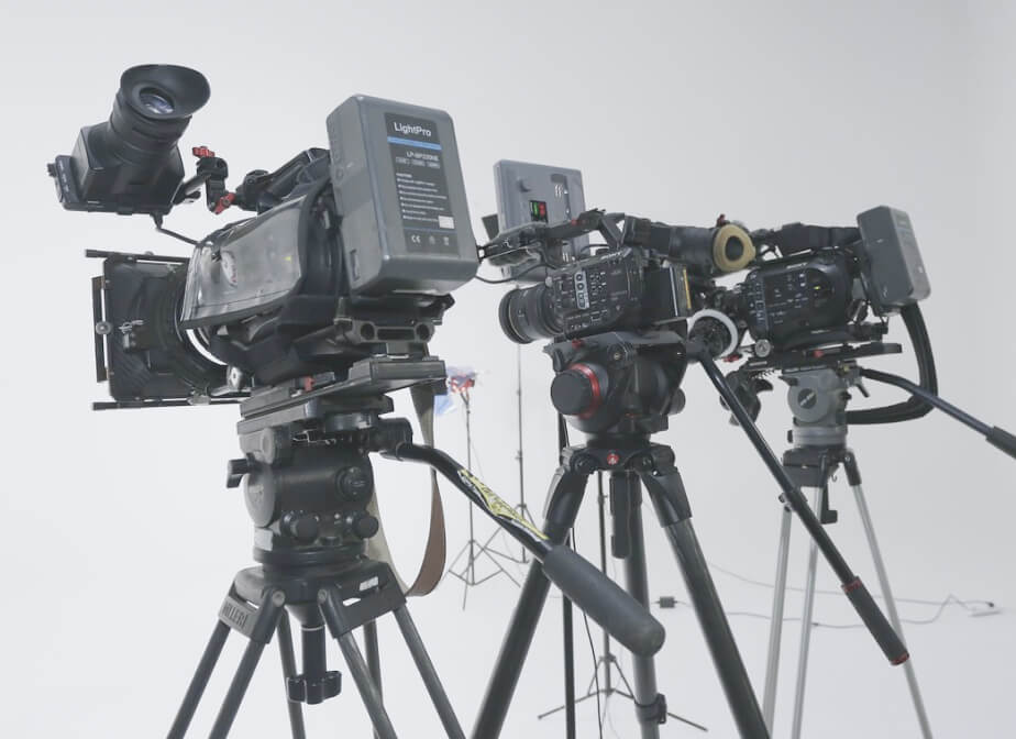 はじめて動画に挑戦する事業者様も安心！！